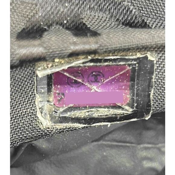 CHANEL Black Suede Shoulder Bag A-A13696 - Picture 10 of 13